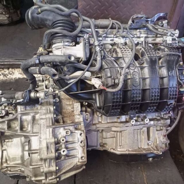 2AR Toyota engine