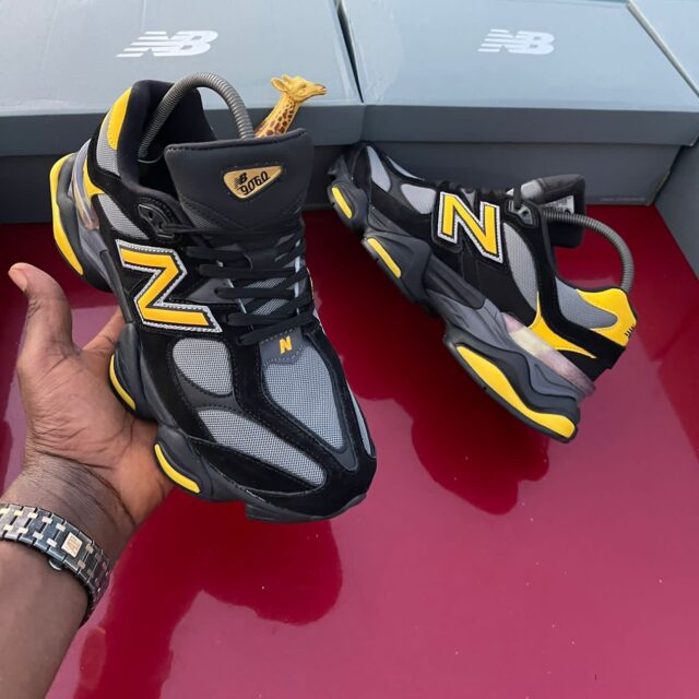 New balance men sneakers