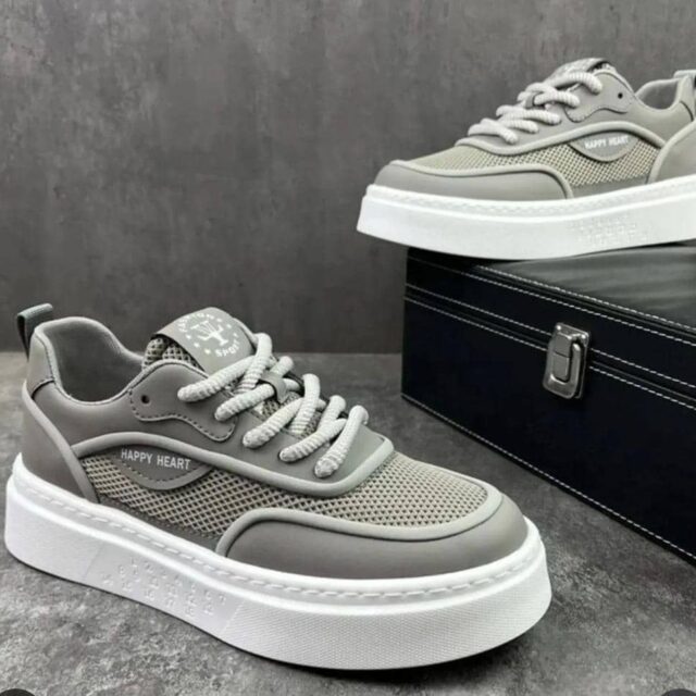 Fashion men’s sneakers